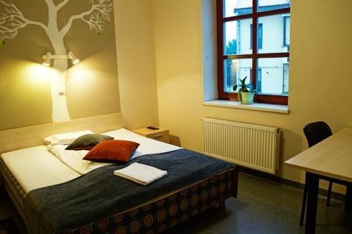 Apple Economy Hotel 2*
