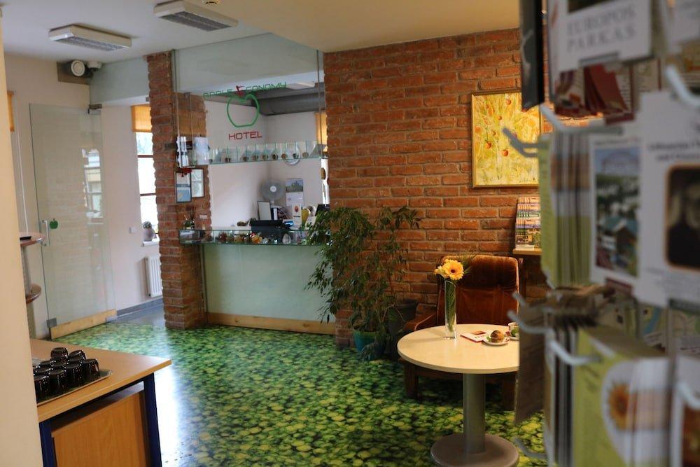 Apple Economy Hotel Kaunas
