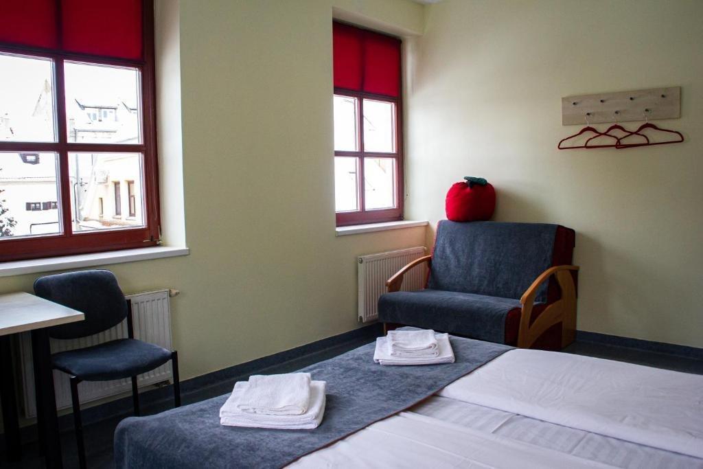 Apple Economy 2* Kaunas